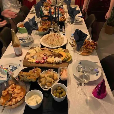 Διαμέρισμα Med Fantastisk Utsikt, Stillhet Og Naerhet Til Sentrum Τρόμσο