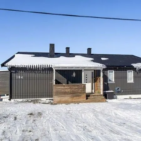 Appartamento Med Fantastisk Utsikt, Stillhet Og Naerhet Til Sentrum Tromsø