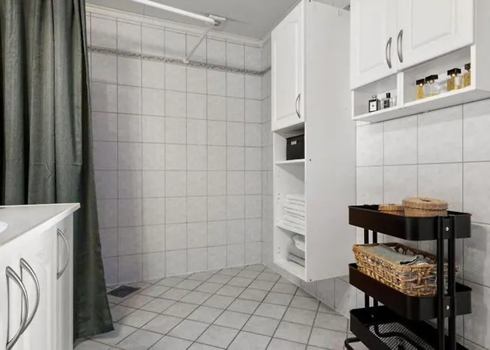 Tales Of Thules Med Fantastisk Utsikt, Stillhet Og Naerhet Til Sentrum * Tromsø